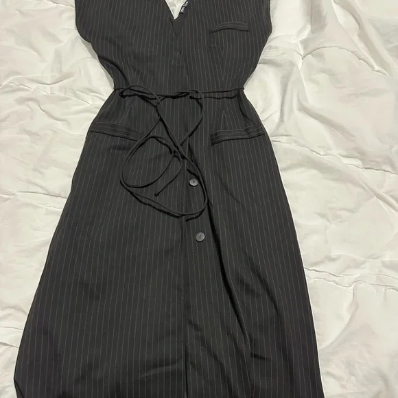 Zara pinstripe dress - Picture 2 of 2